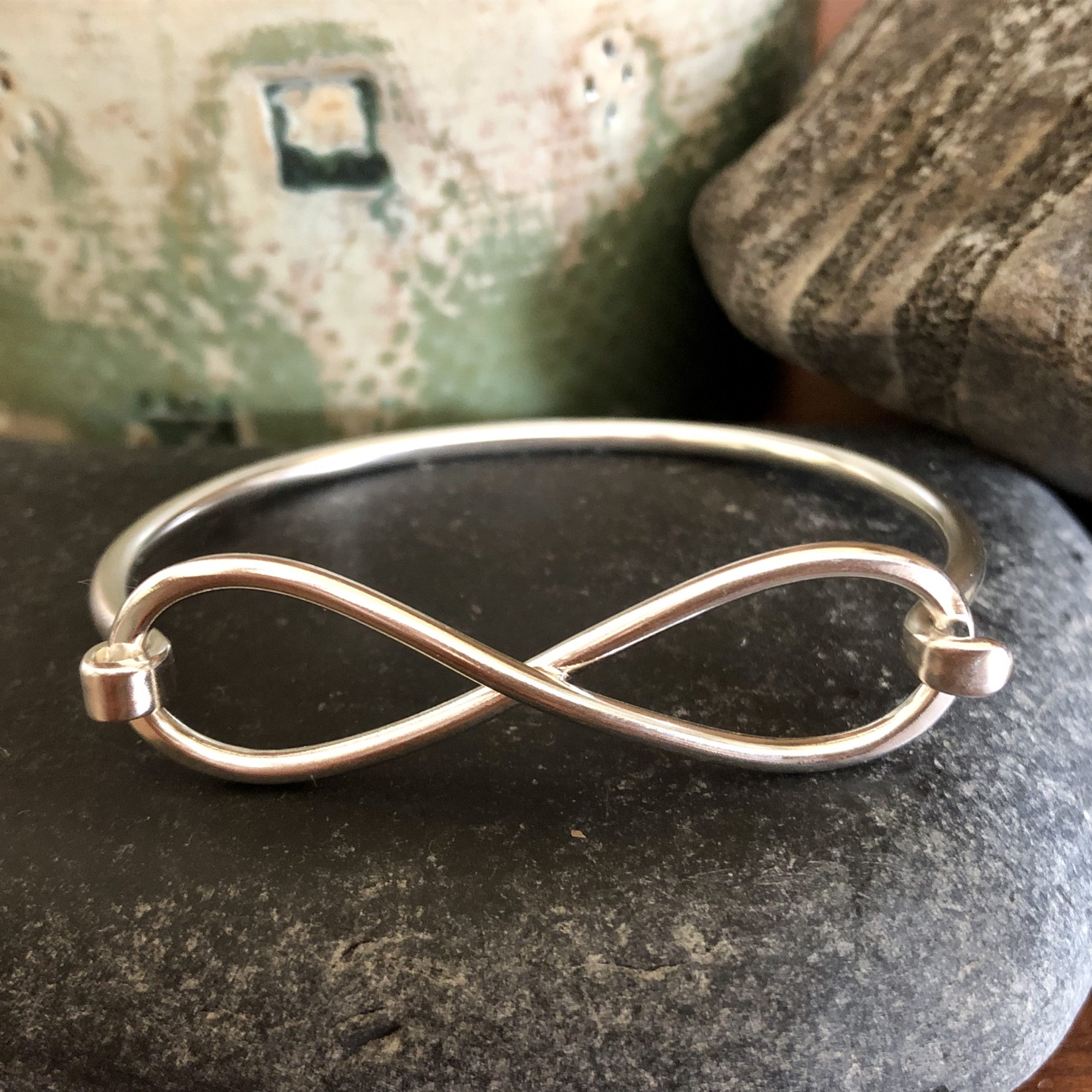 Infinity symbol and Heart Cremation Bracelet Wholesale - CREMATIONJEWELRYHUB